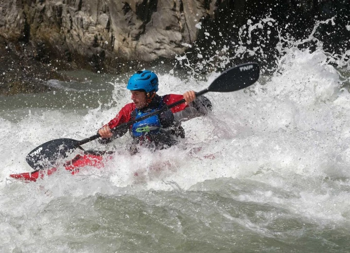 TNP Aker 4 TNP Aker – Bild 2